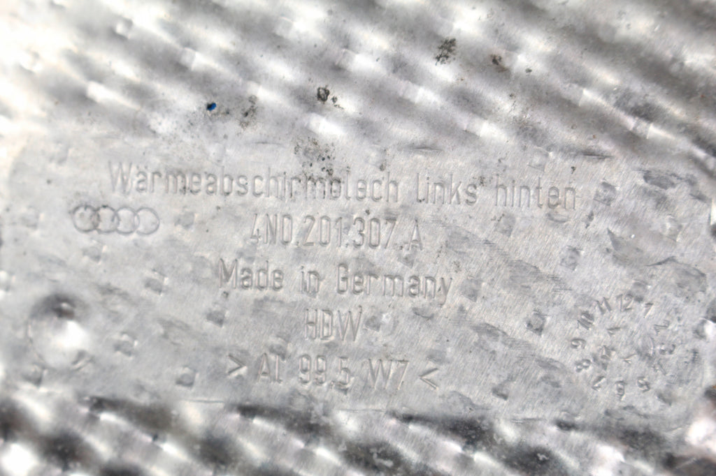AUDI A8 D5 HEAT SHIELD 4N0201307A 2018R
