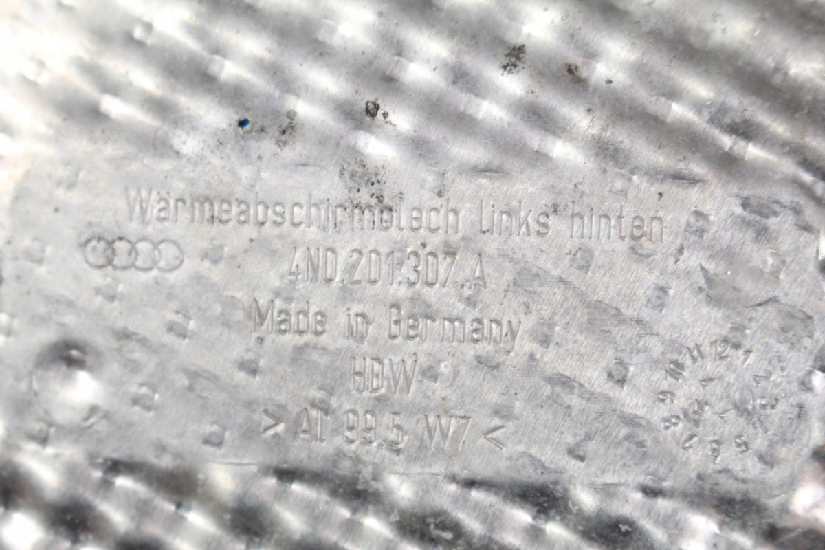 AUDI A8 D5 HEAT SHIELD 4N0201307A 2018R