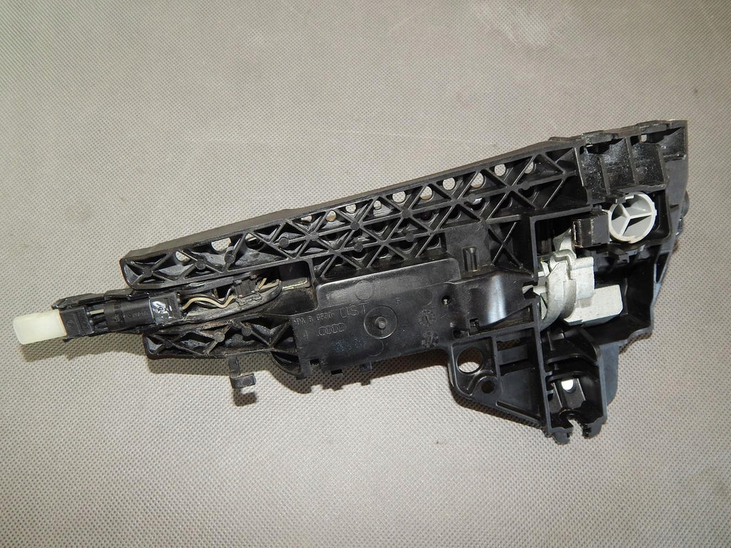 AUDI A8 L HANDLE RIGHT REAR CHROME