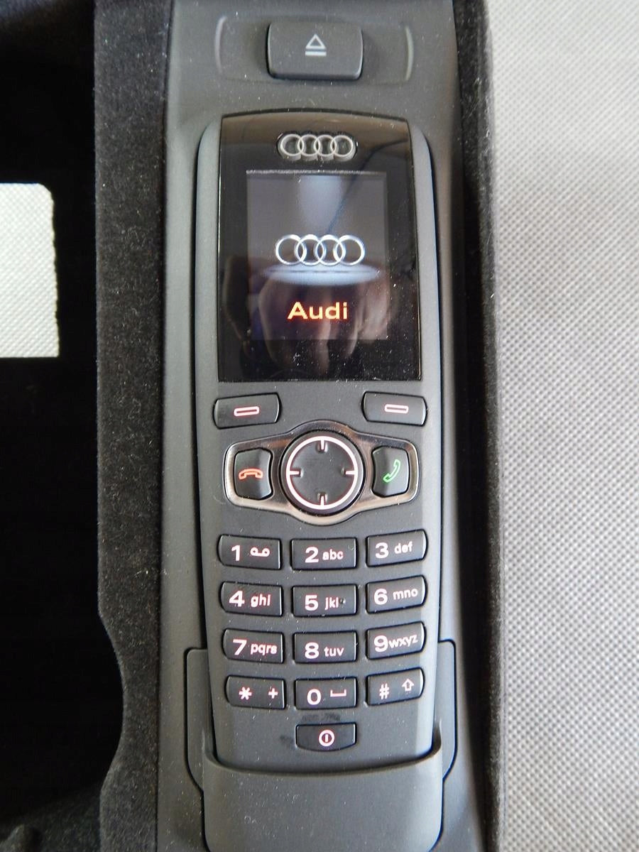 AUDI A8 L PHONE BASE 4H0863075F