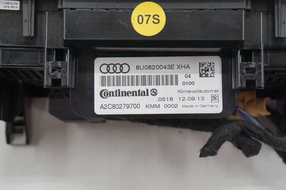 AUDI Q3 8U 13R AIR CONDITIONING PANEL HEATING 8U0820043E