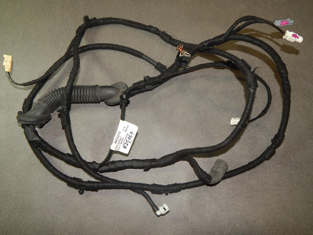 AUDI Q3 8U FLAP BEAM 8U0971147A