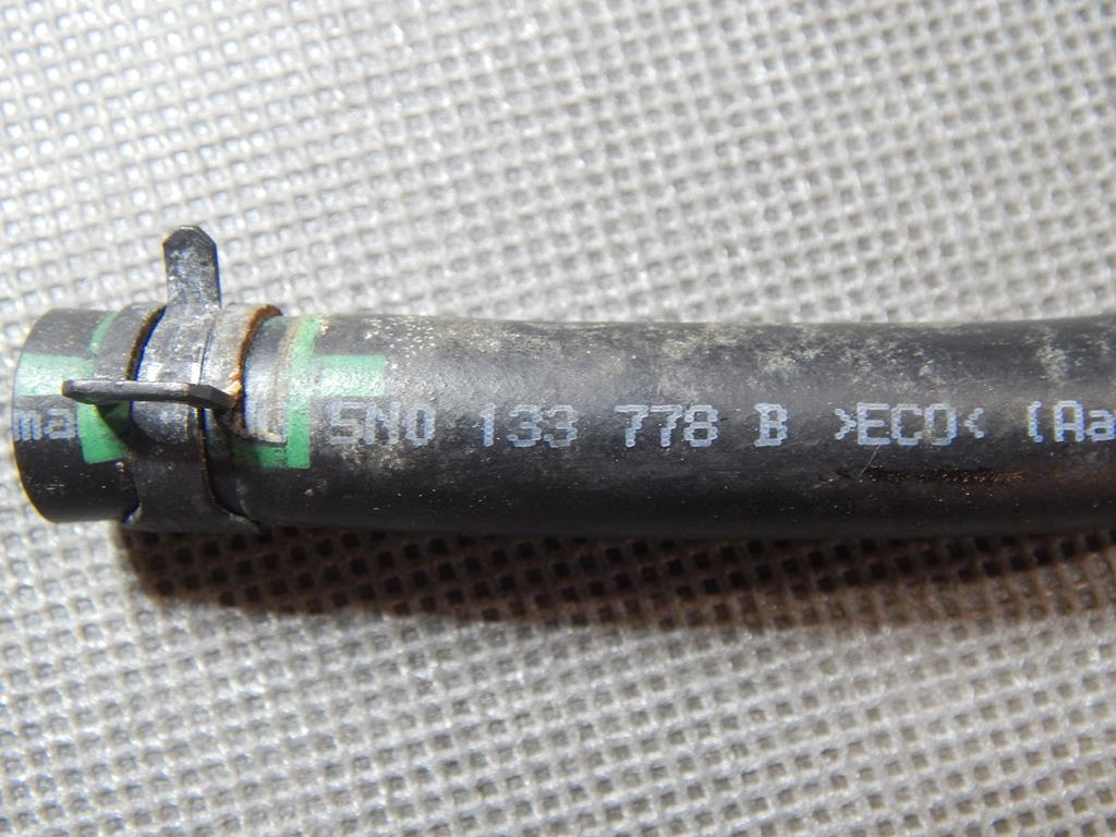 AUDI Q3 8U HOSE TUBE WATER HOSE 5N0133778B
