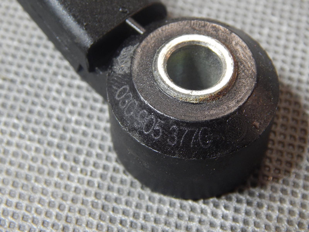 AUDI Q3 8U KNOCK SENSOR 030905377G