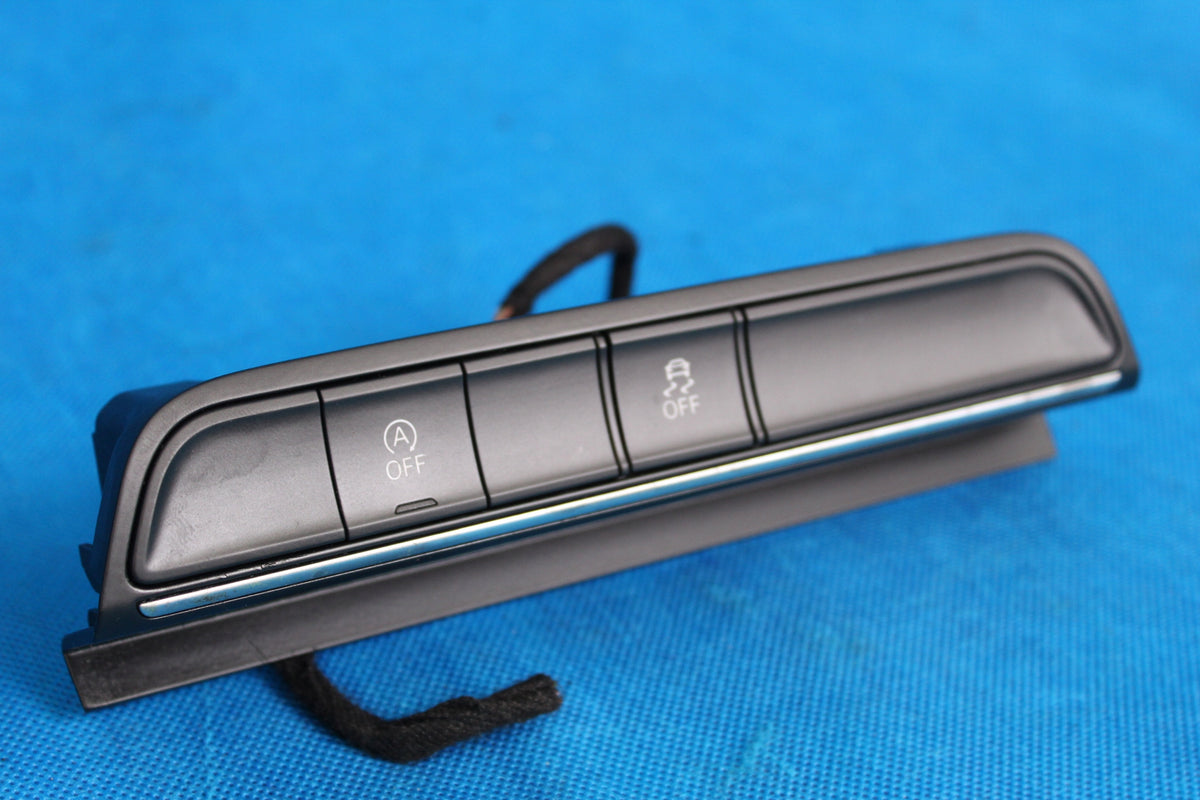 AUDI Q3 8U SWITCH PANEL 8U0959673E 2015R