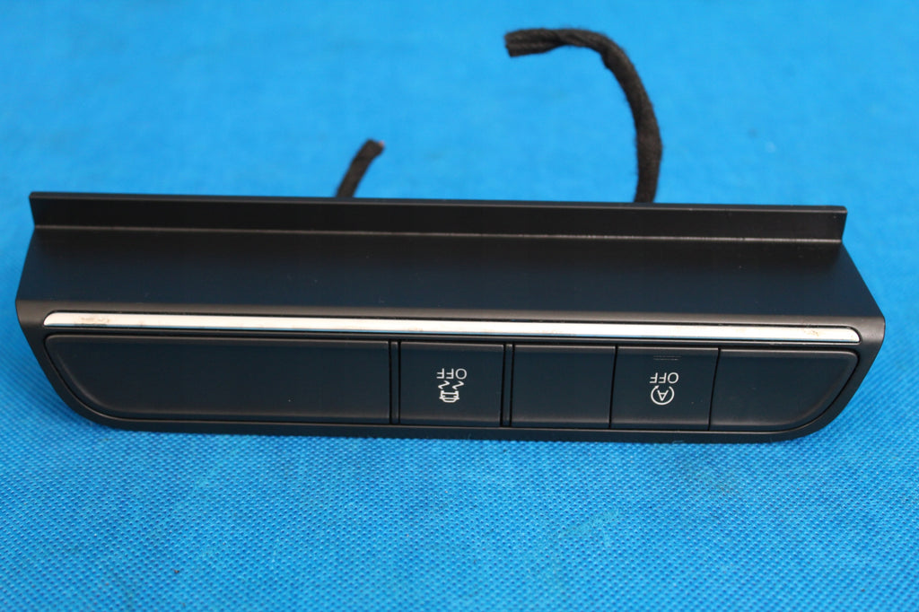 AUDI Q3 8U SWITCH PANEL 8U0959673E 2015R