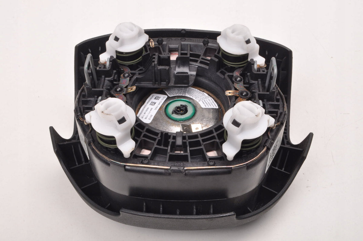 AUDI Q3 AND AIRBAG DRIVER AIRBAG 8V0880201AA