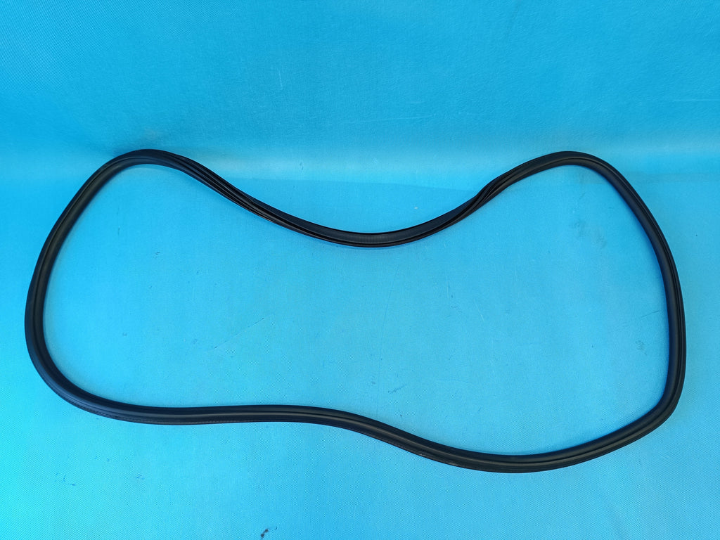 AUDI Q3 F3 SPORTBACK 1.4 TFSI e 110KW 2024R GASKET LEFT REAR 83F833721A