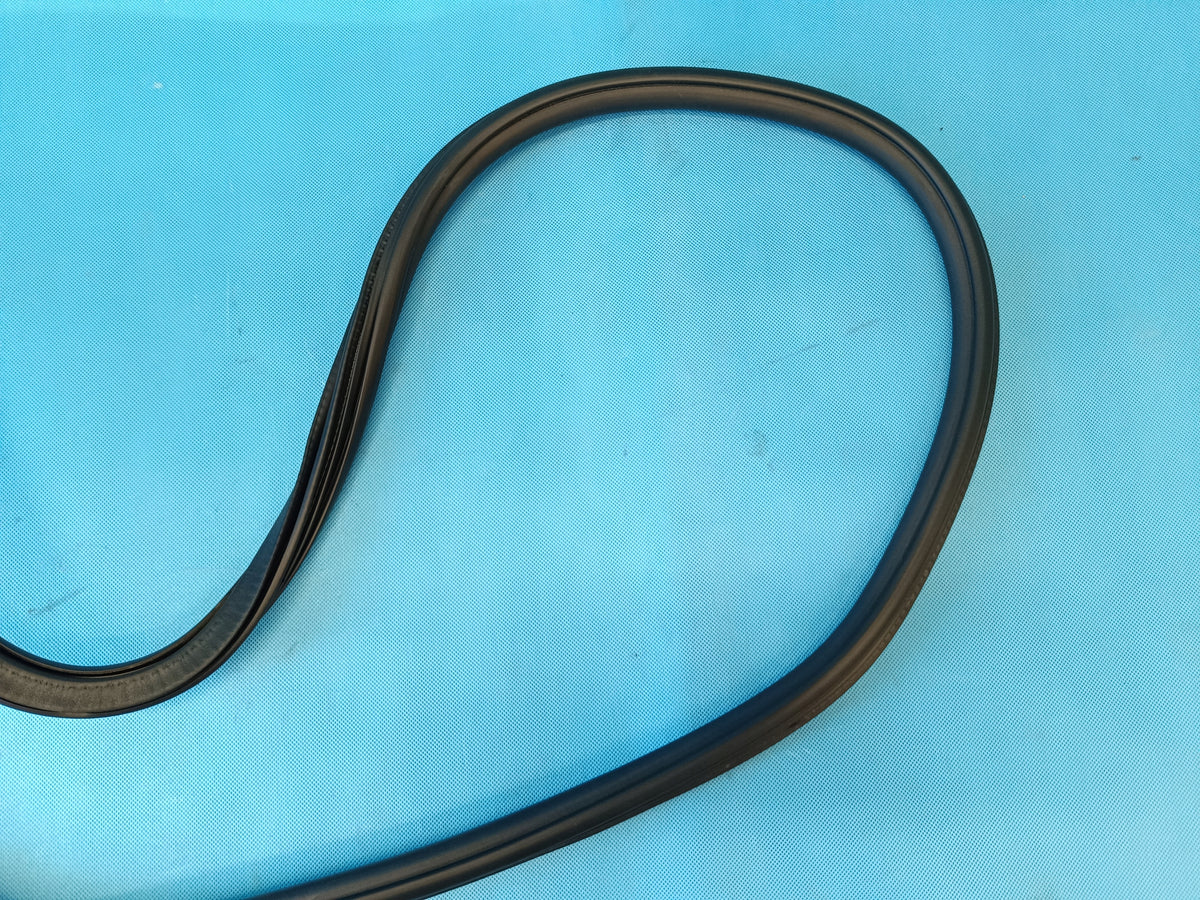 AUDI Q3 F3 SPORTBACK 1.4 TFSI e 110KW 2024R GASKET RIGHT REAR 83F833721A