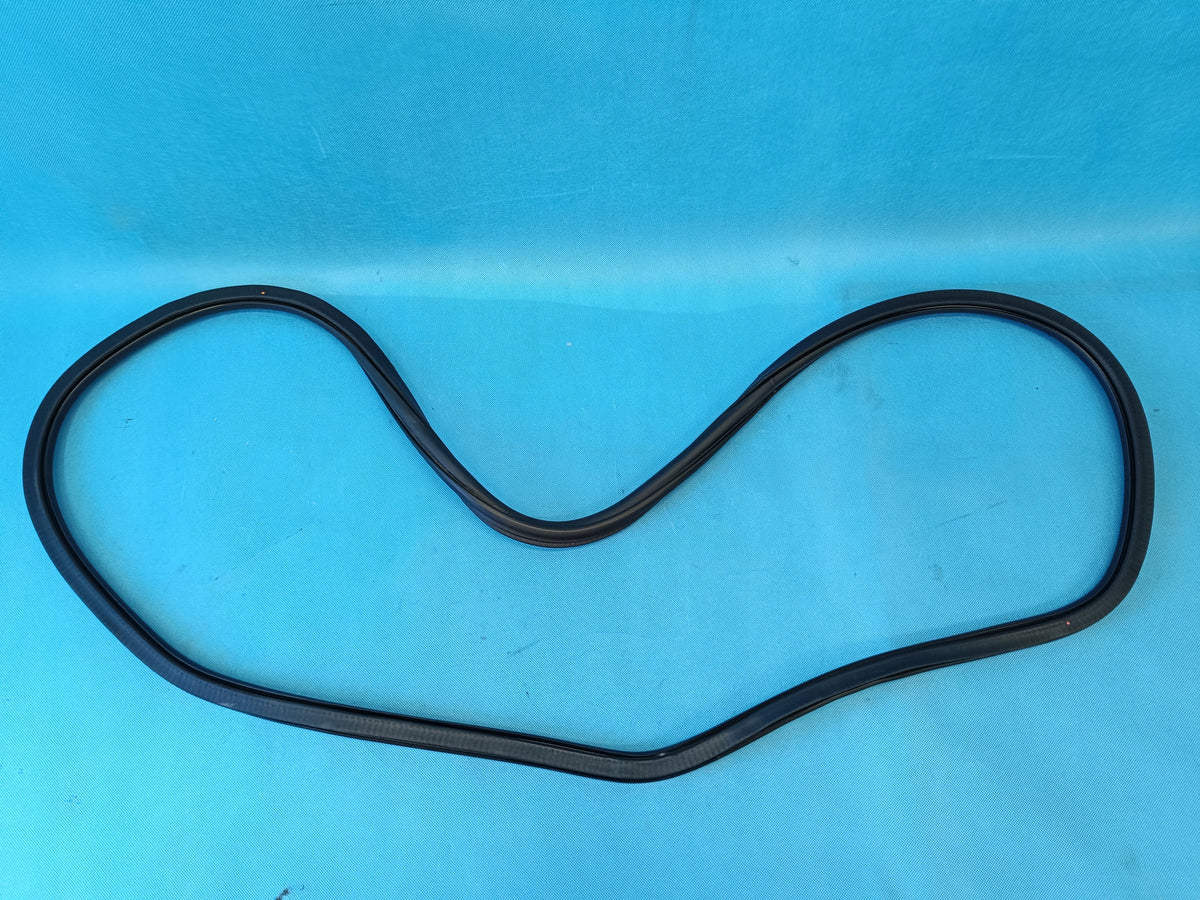 AUDI Q3 F3 SPORTBACK 1.4 TFSI e 110KW 2024R GASKET RIGHT REAR 83F833721A