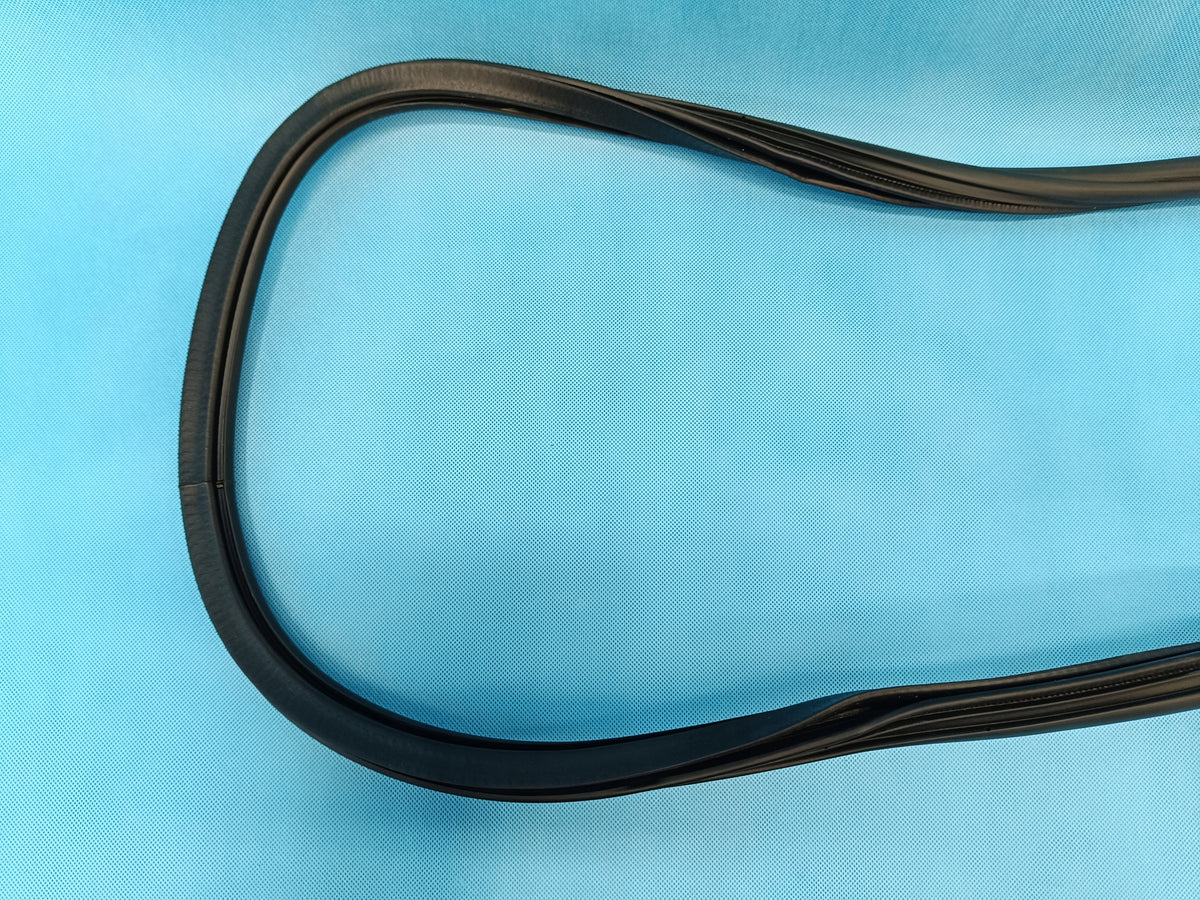 AUDI Q3 F3 SPORTBACK 1.4TFSI E 110KW 2023R GASKET LEFT REAR 83F833721A