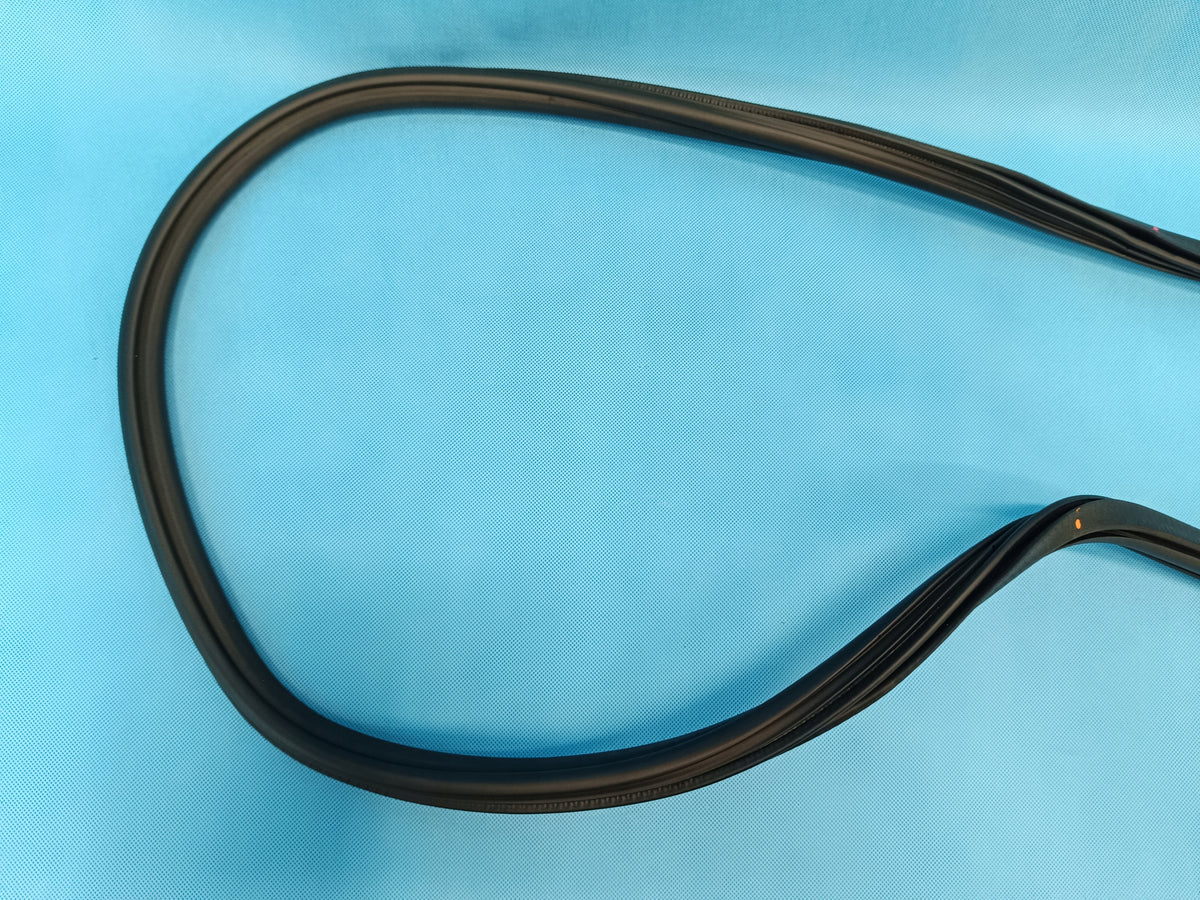 AUDI Q3 F3 SPORTBACK 1.4TFSI E 110KW 2023R GASKET LEFT REAR 83F833721A