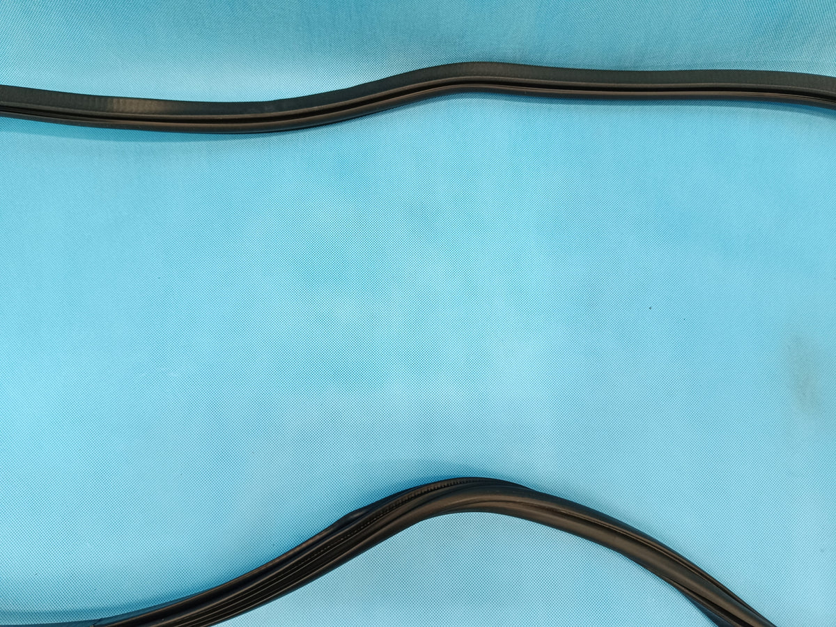 AUDI Q3 F3 SPORTBACK 1.4TFSI E 110KW 2023R GASKET RIGHT REAR 83F833721A