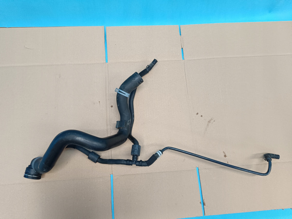 AUDI Q3 F3 SPORTBACK 1.4TFSI E 110KW 2023R WATER LINE 5QF122101CT