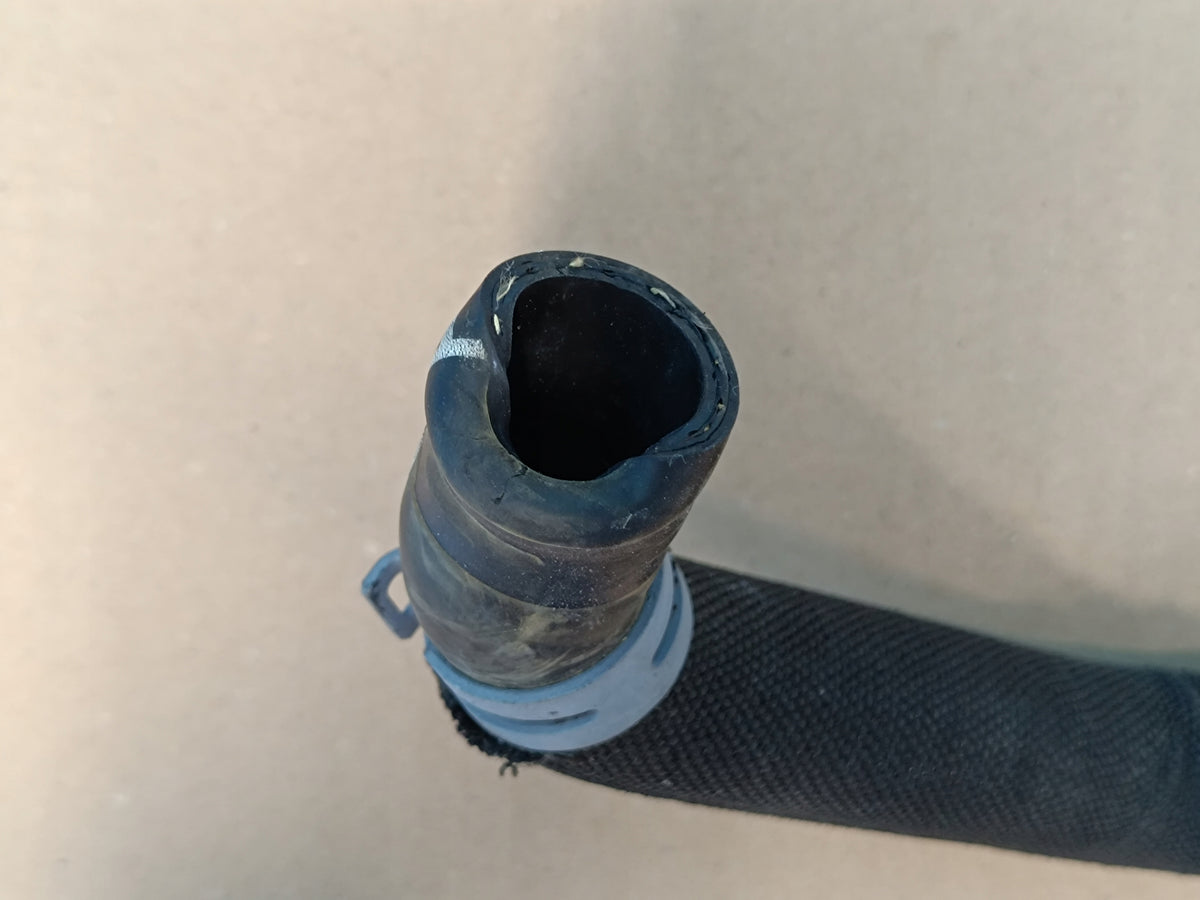 AUDI Q3 F3 SPORTBACK 1.4TFSI E 110KW 2023R WATER PIPE 5QF122096F