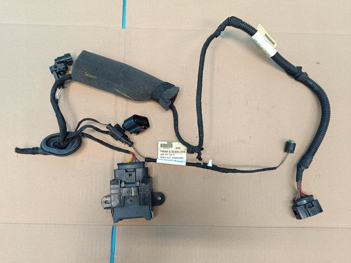 AUDI Q3 F3 SPORTBACK 1.4TFSI E 110KW 23R FUEL TANK HARNESS 5QF971727A