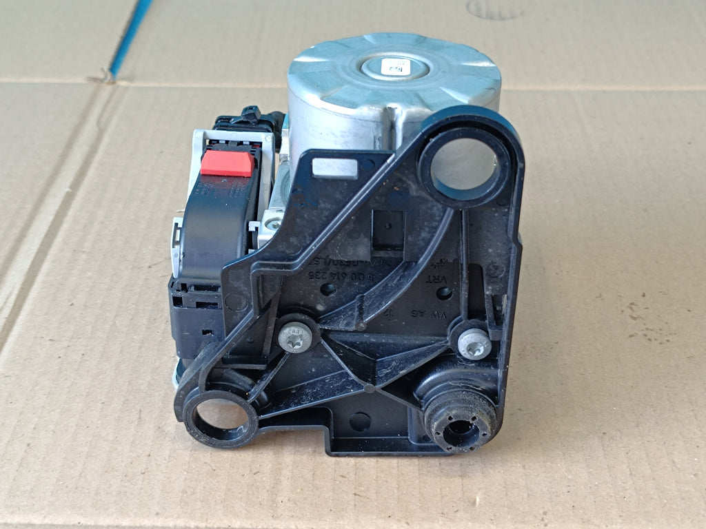 AUDI Q3 F3 SPORTBACK 1,5 TSI 110KW 2024R BRAKE PUMP ABS 5Q0614517GA