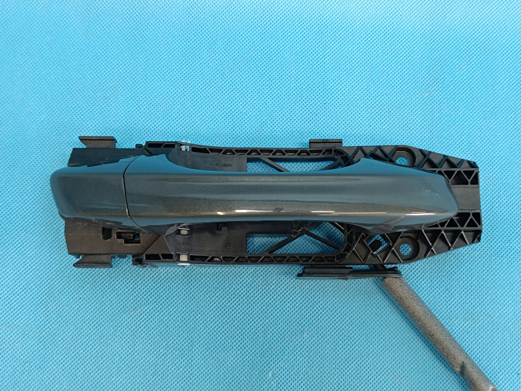 AUDI Q3 F3 SPORTBACK 1,5 TSI 110KW 2024R DOOR HANDLE RIGHT REAR 5G0837206N