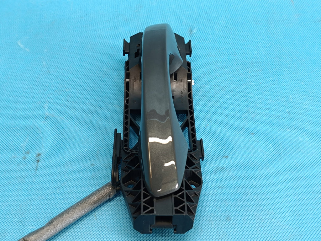 AUDI Q3 F3 SPORTBACK 1,5 TSI 110KW 2024R DOOR HANDLE RIGHT REAR 5G0837206N