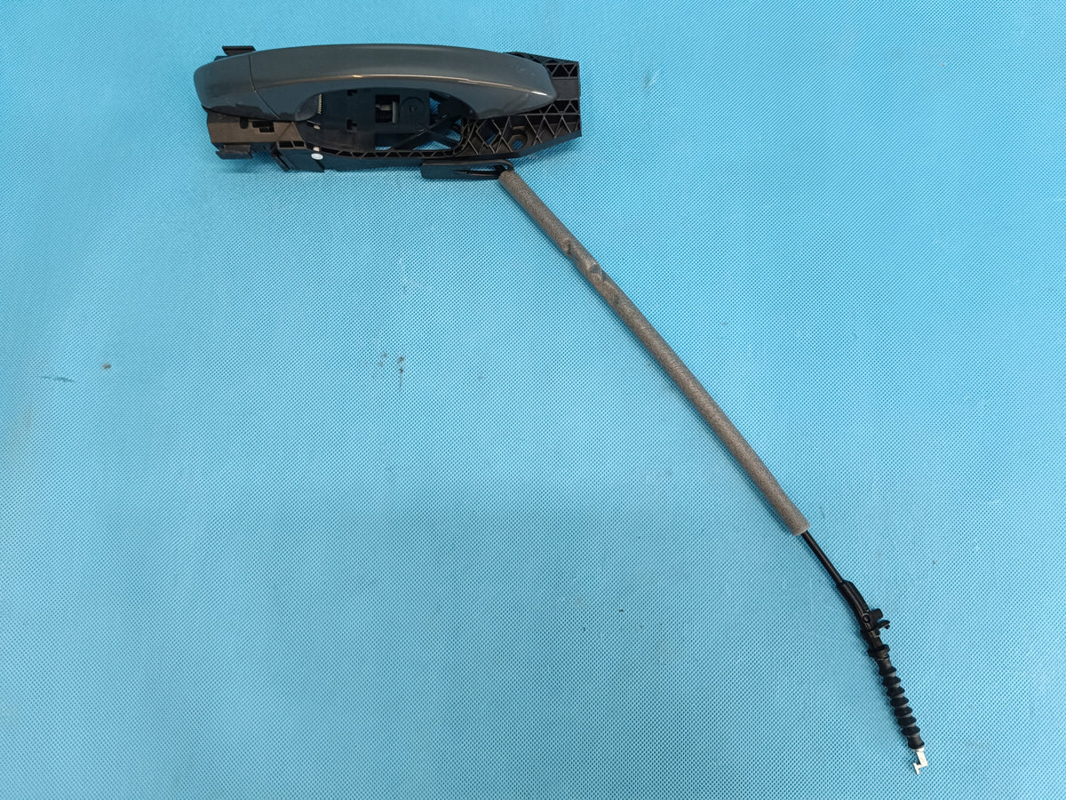 AUDI Q3 F3 SPORTBACK 1,5 TSI 110KW 2024R DOOR HANDLE RIGHT REAR 5G0837206N