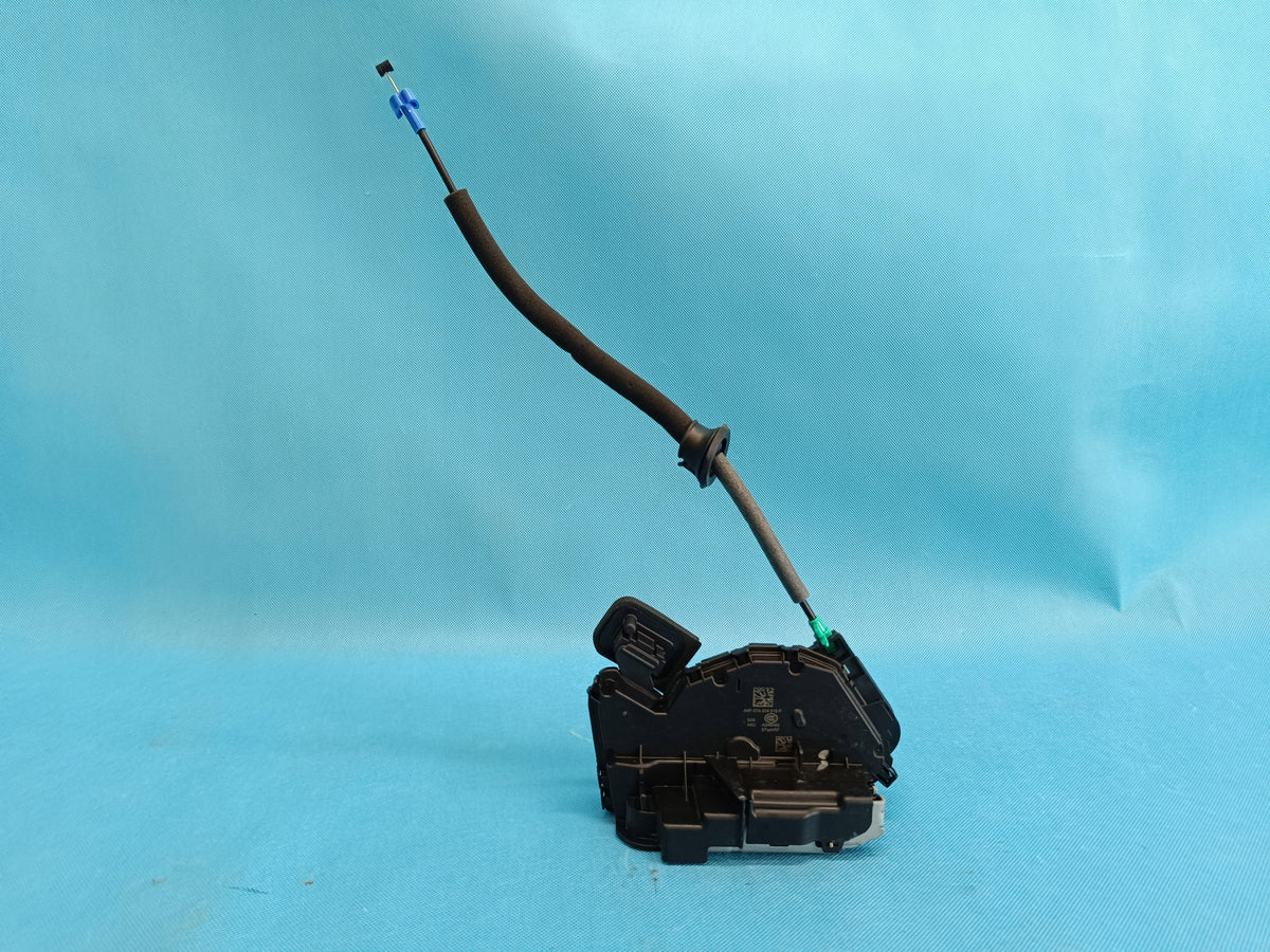 AUDI Q3 F3 SPORTBACK 1,5 TSI 110KW 2024R DOOR LOCK RIGHT REAR 5TA839016P