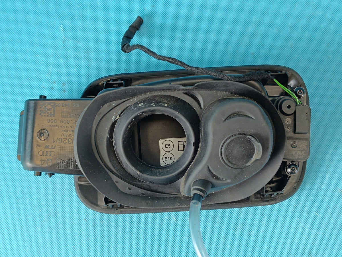 AUDI Q3 F3 SPORTBACK 1,5 TSI 2024R FUEL FILLER FLAP 83F809906 83F809907