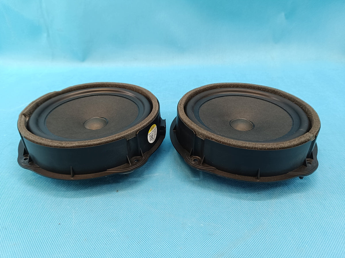 AUDI Q3 F3 SPORTBACK 2.0 TFSI 180KW 2024 R DOOR SPEAKER FRONT 83A035415A