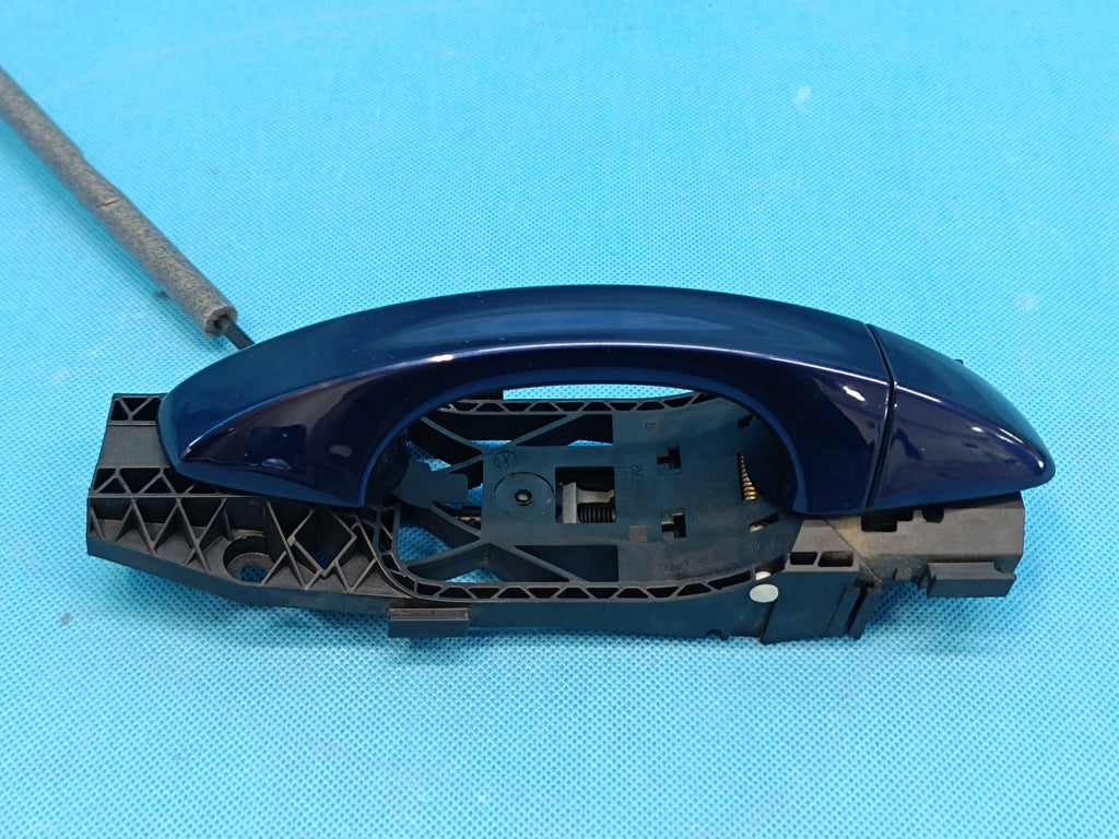 AUDI Q3 F3 SPORTBACK 2.0TFSI 2024R DOOR HANDLE RIGHT REAR LX5H 5G0837206N