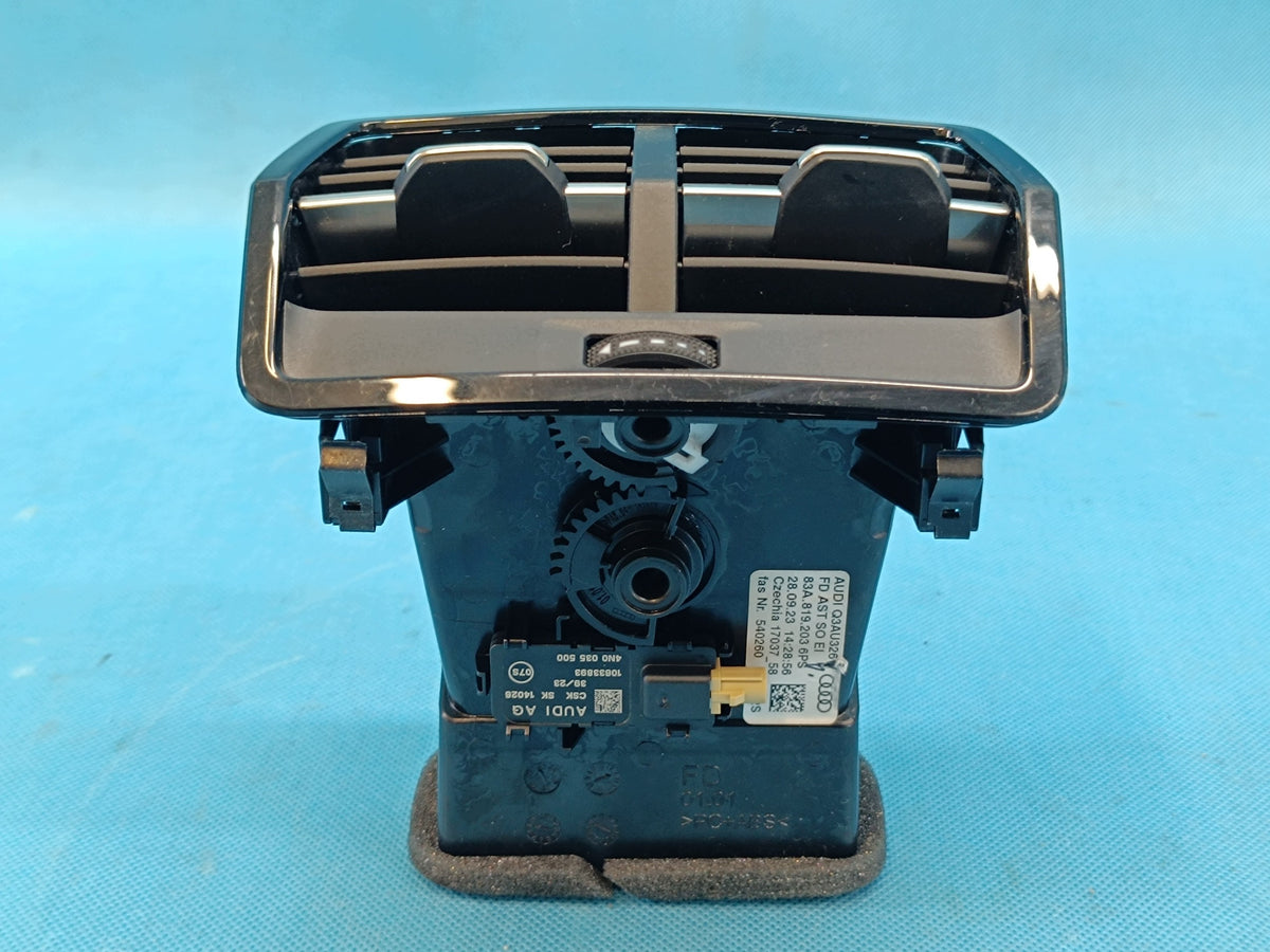 AUDI Q3 F3 SPORTBACK 4x4 2.0 TFSI 180KW 2024 R AIR VENT 83A819203 6PS