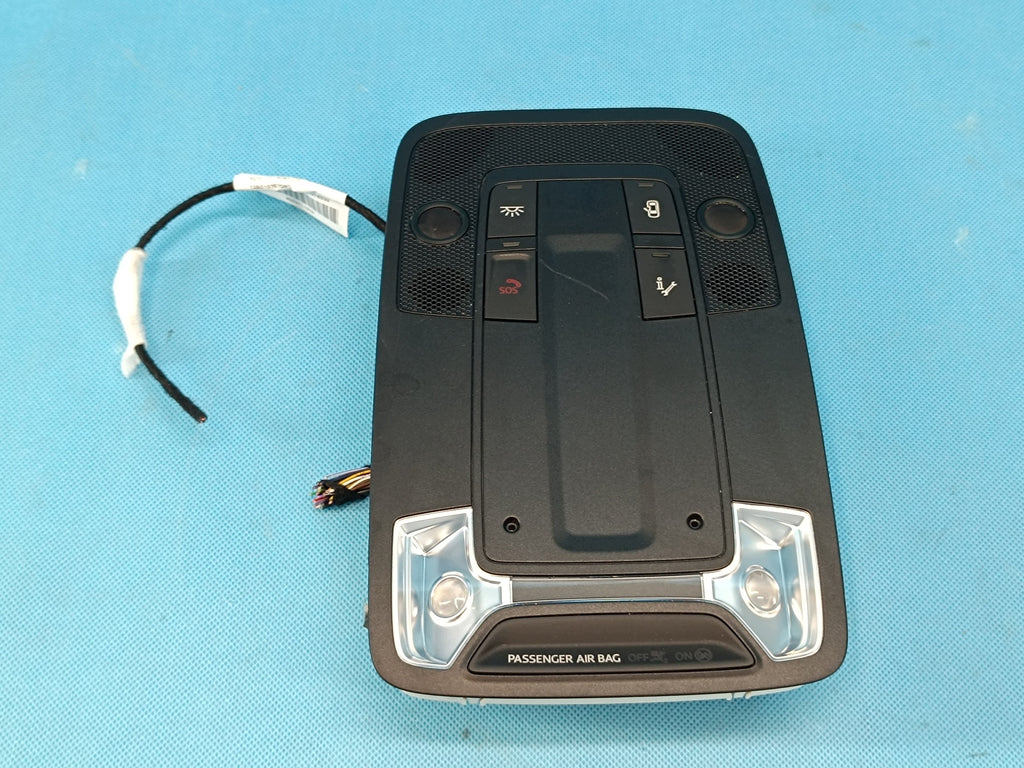 AUDI Q3 F3 SPORTBACK 4x4 2.0 TFSI 180KW 2024 R INNER LAMP 81A947135CH