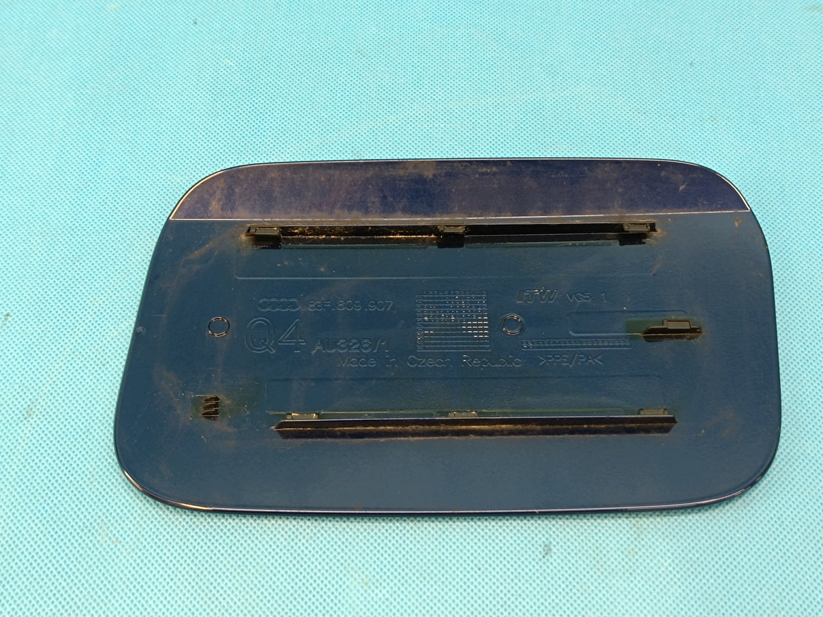 AUDI Q3 F3 SPORTBACK 4x4 2.0 TFSI 180KW 2024R FUEL FILLER FLAP 83F809907