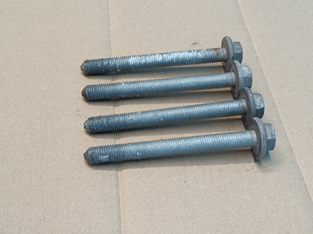 AUDI Q3 F3 SPORTBACK 4x4 2.0 TFSI 180KW 2024R SLED SCREWS TROLLEY CRADLES REAR