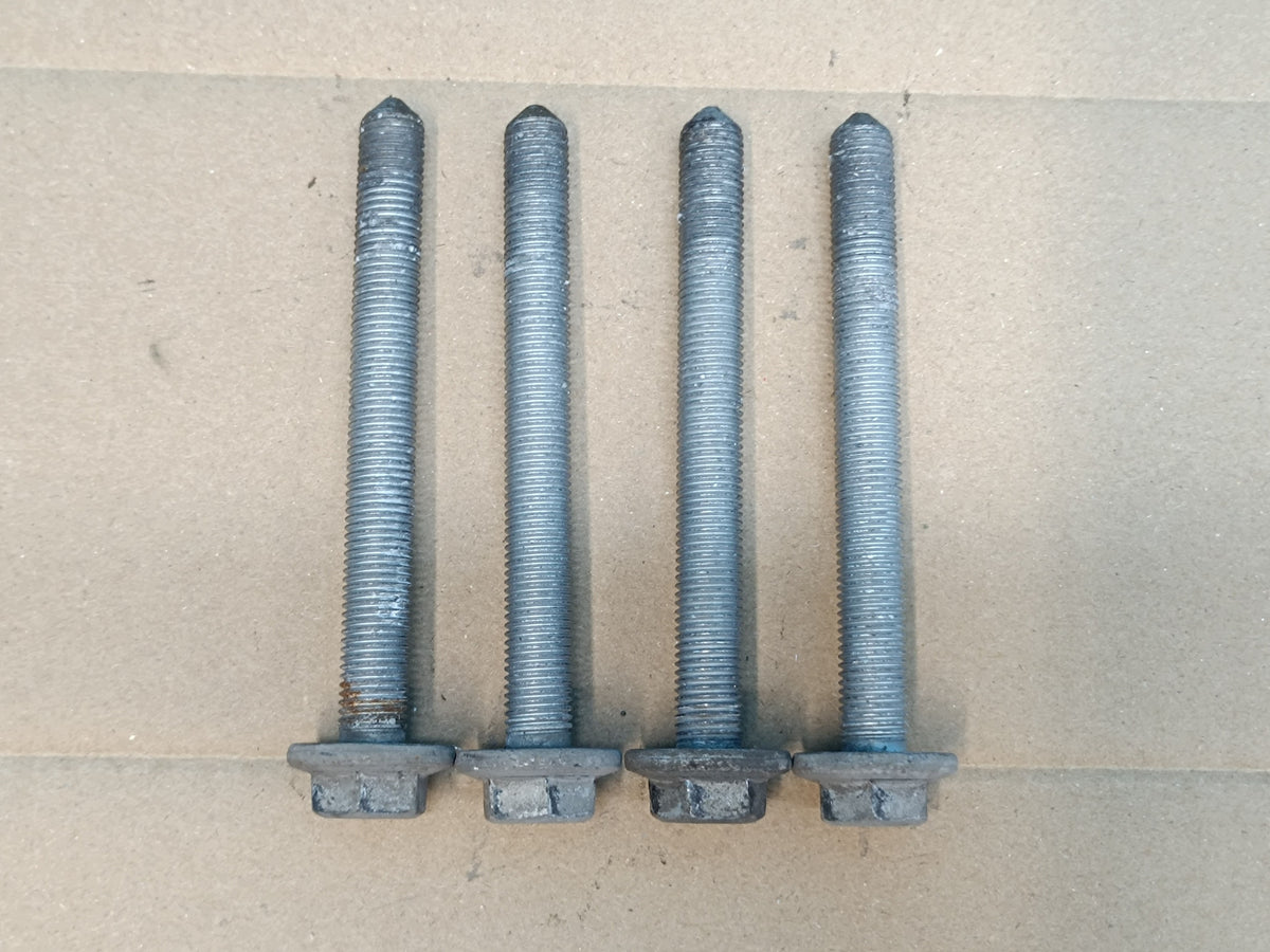 AUDI Q3 F3 SPORTBACK 4x4 2.0 TFSI 180KW 2024R SLED SCREWS TROLLEY CRADLES REAR