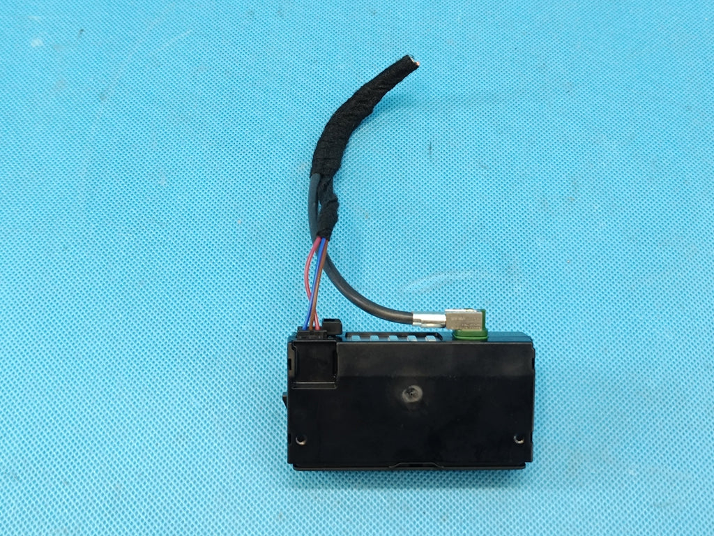 AUDI Q3 F3 SPORTBACK 4x4 2.0 TFSI 180KW 2024R USB TYPE-C PORT 83A035736A