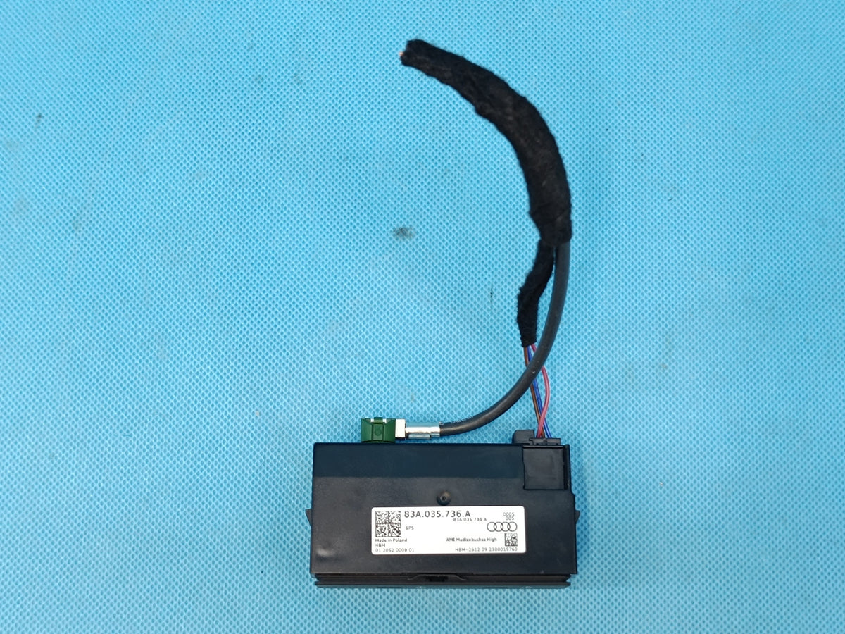 AUDI Q3 F3 SPORTBACK 4x4 2.0 TFSI 180KW 2024R USB TYPE-C PORT 83A035736A