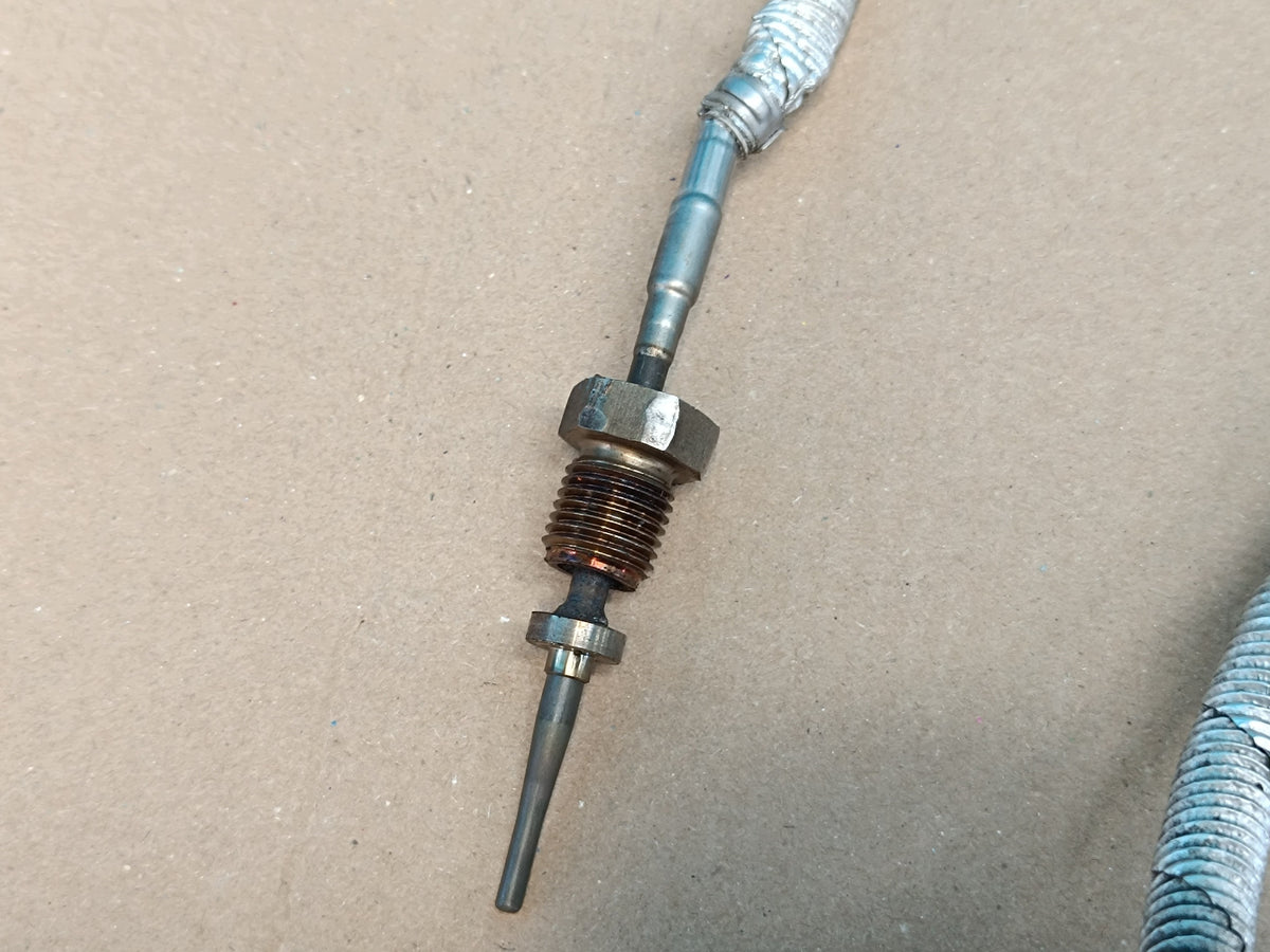 AUDI Q3 F3 SPORTBACK 4x4 2.0TFSI 180KW 2024R TEMPERATURE SENSOR 06Q919519S
