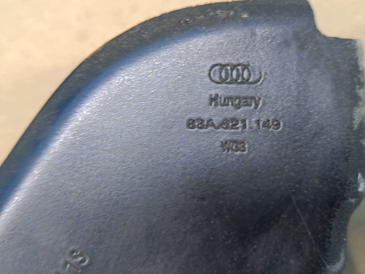 AUDI Q3 F3 SPORTBACK 4x4 2024 R FENDER MOUNT LEFT FRONT 83A821149