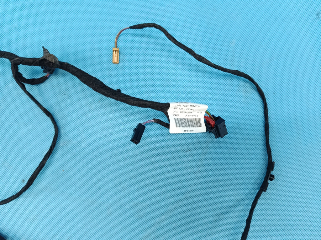 AUDI Q3 F3 SPORTBACK 4x4 2024 R SIDE BUNDLE DOOR LEFT REAR 83A971693P