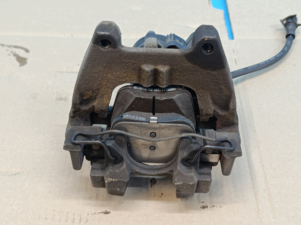 AUDI Q3 F3 SPORTBACK 4x4 2024R BRAKE CALIPER RIGHT REAR 310x22 3Q0615424F