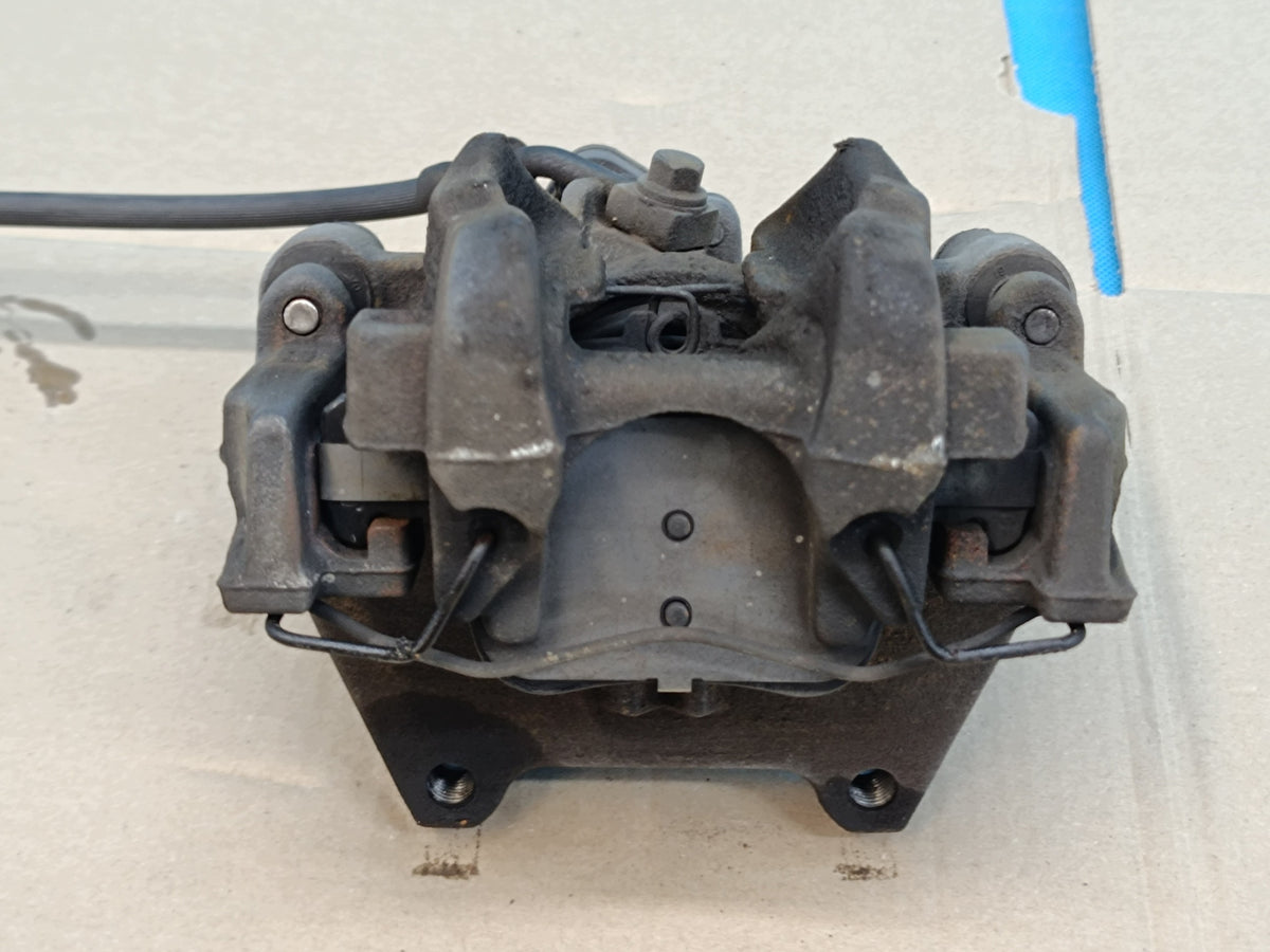AUDI Q3 F3 SPORTBACK 4x4 2024R BRAKE CALIPER RIGHT REAR 310x22 3Q0615424F