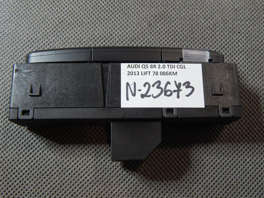 AUDI Q5 8R BUTTON PANEL 8R0959673B