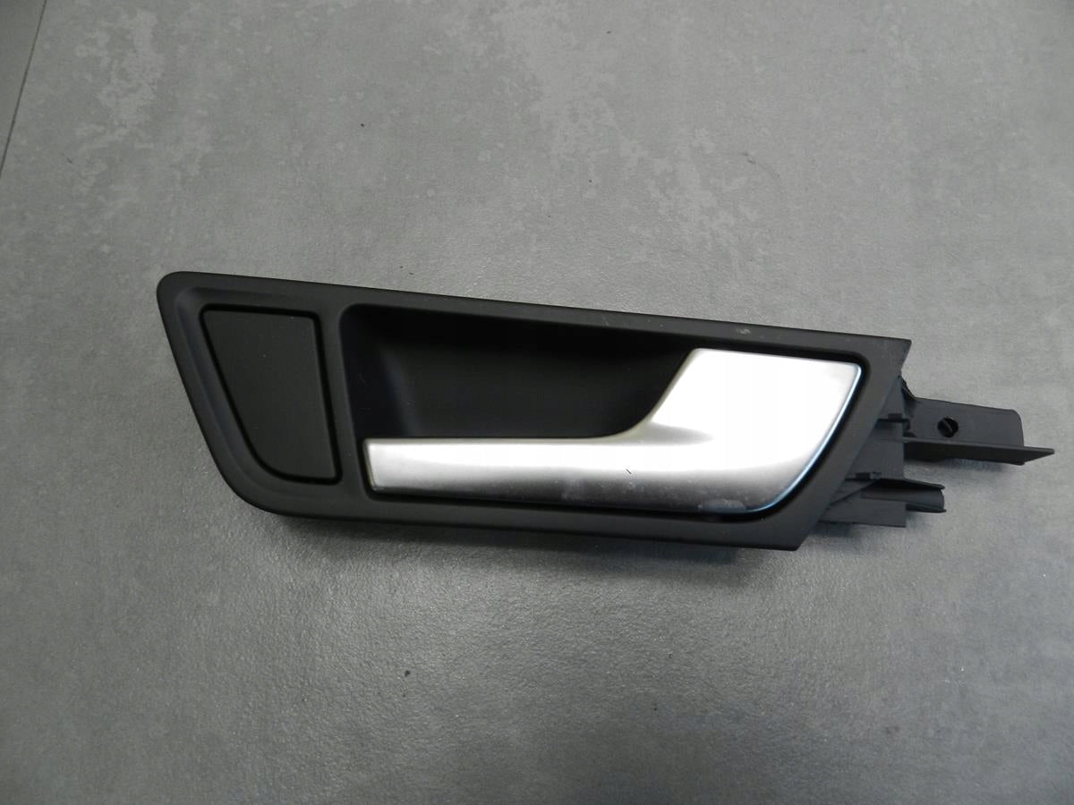 AUDI Q5 8R HANDLE INTERIOR RIGHT REAR 8R0839020