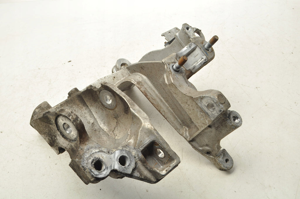 AUDI Q5 II 80A 2.0 TDI 190KM ENGINE PAW BRACKET 80A399296