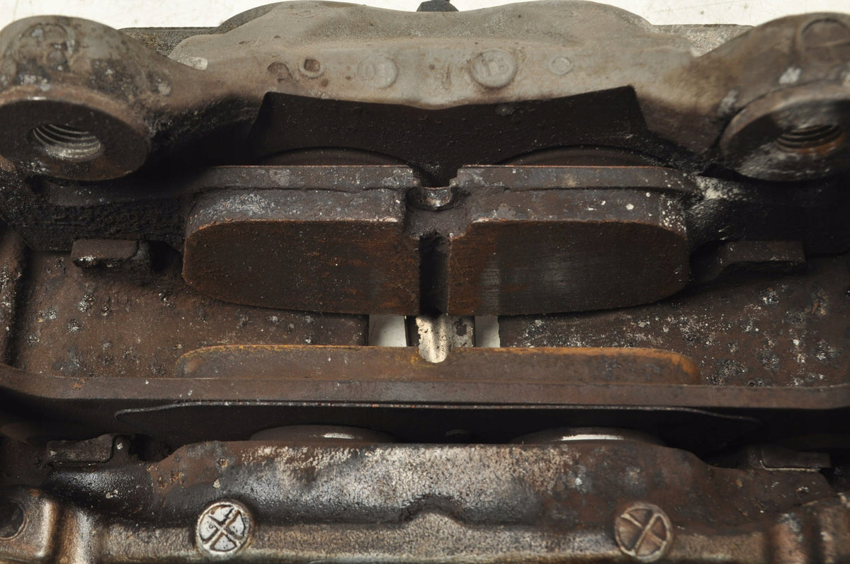 AUDI Q5 II 80A 2.0 TDI BRAKE CALIPER LEFT FRONT 8W05CC