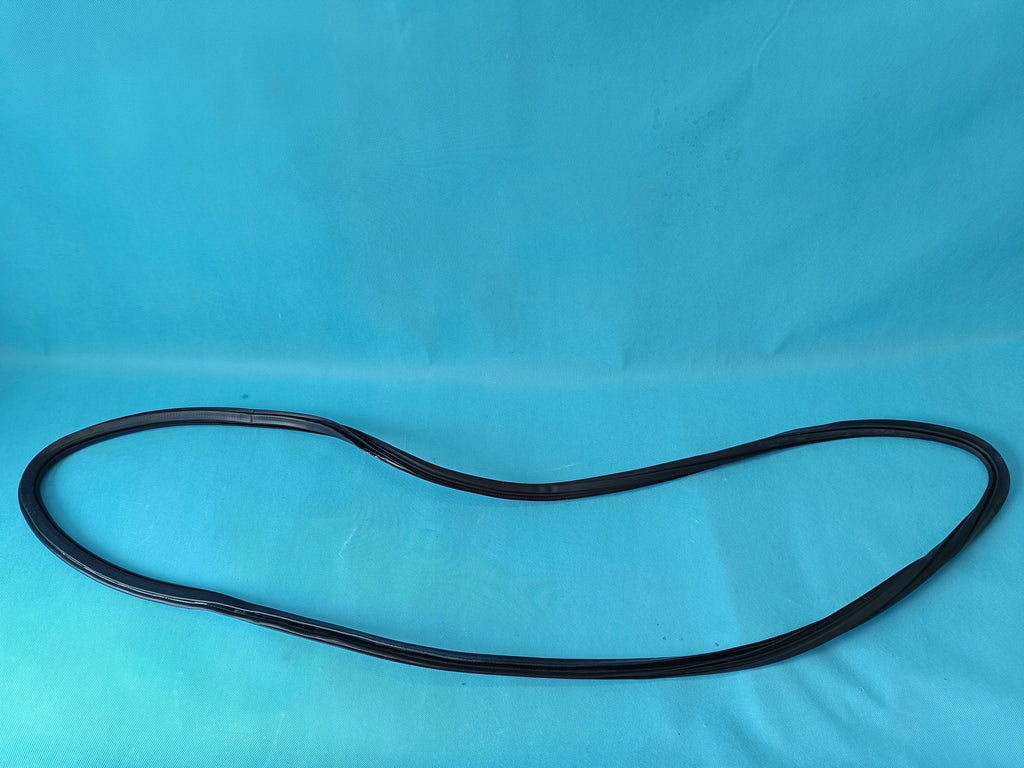 AUDI Q5 II FY 2.0 TDI 140KW 2019 R DOOR SEAL RIGHT FRONT 80A831721C