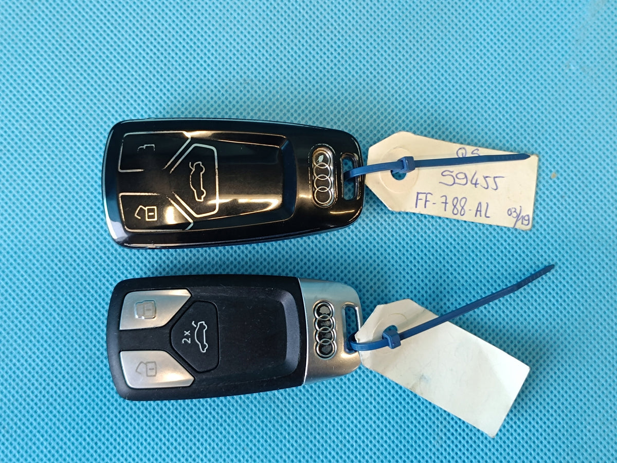 AUDI Q5 II FY 2.0 TDI 140KW 2019R KEY LOCK INSERT 80B837167A 8W0071208