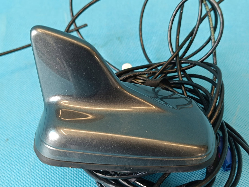 AUDI Q5 II FY 2.0 TDI 2019R ROOF ANTENNA SHARK LZ7S BEAM 80A035503E