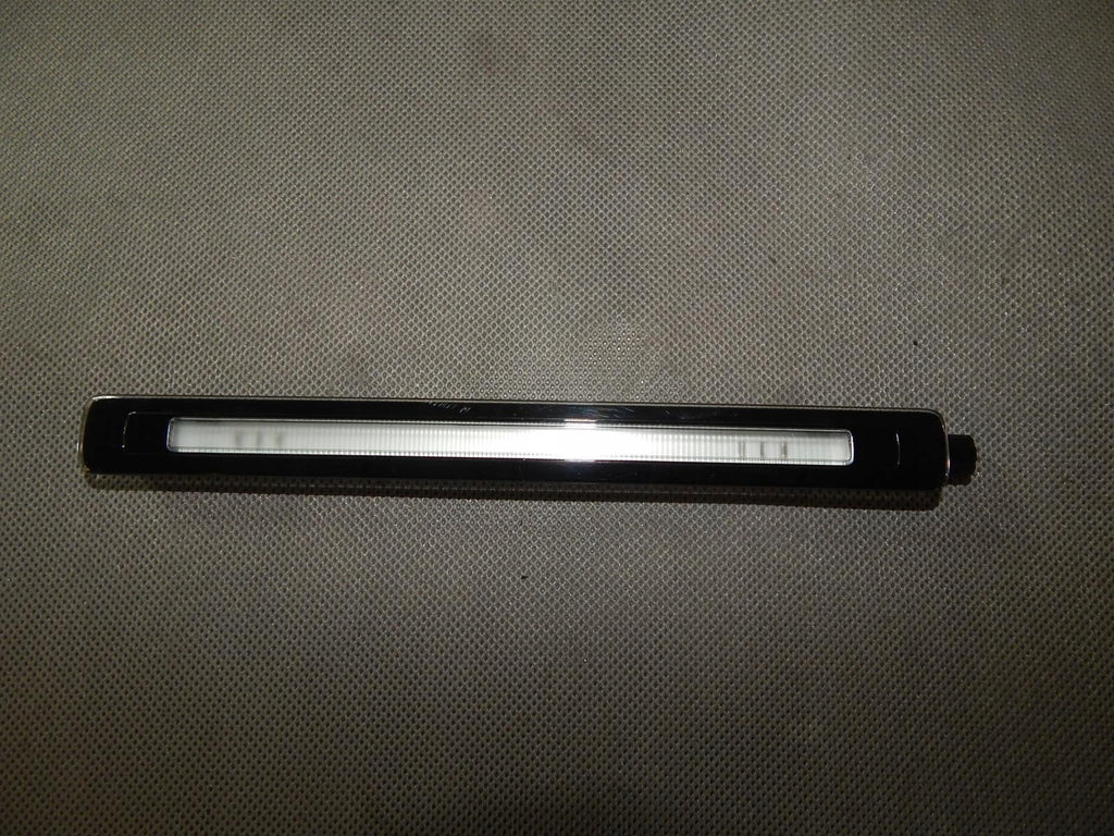 AUDI Q5 SQ5 AND LAMP 012483101