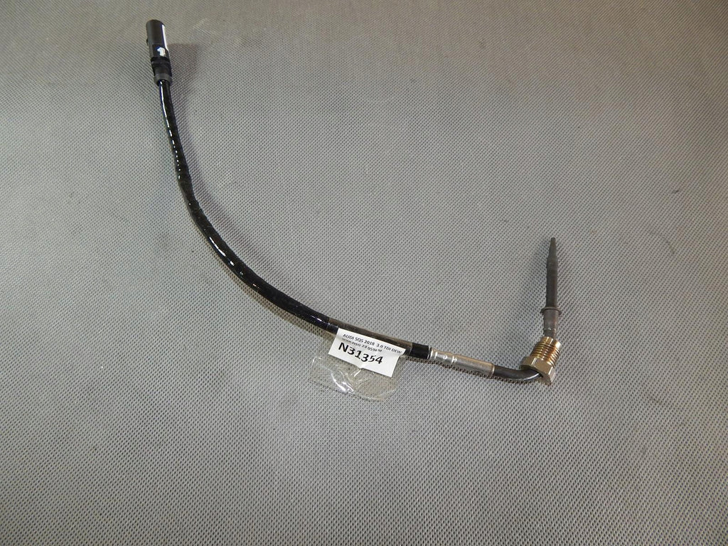 AUDI Q5 SQ5 II EXHAUST GAS SENSOR 8W0 9060 88H