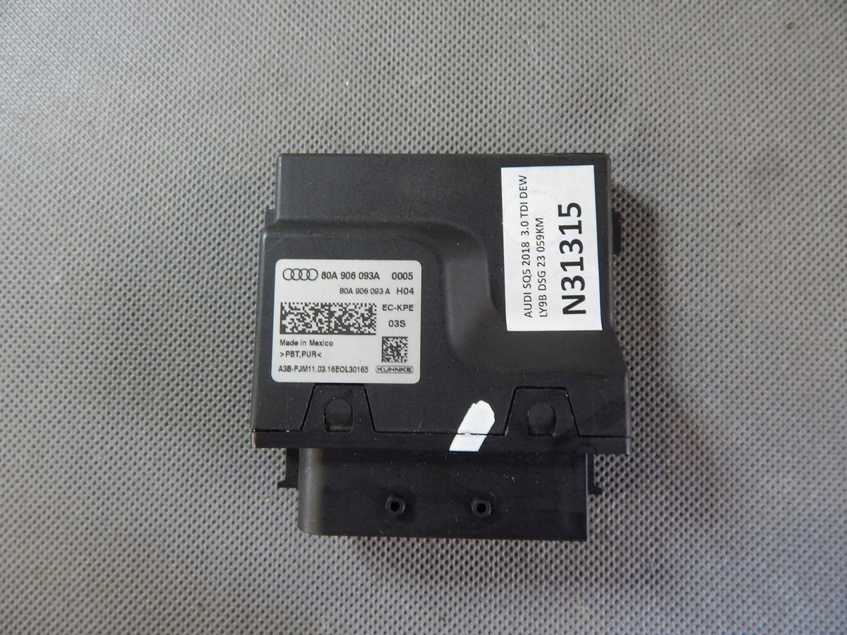 AUDI Q5 SQ5 II FUEL PUMP MODULE 80A906093A